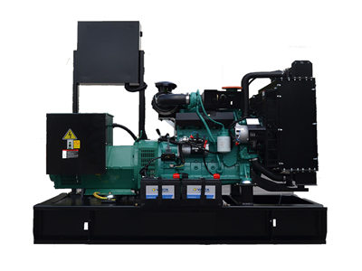 70KW東風(fēng)康明斯發(fā)電機組2_4BTA3.9-G12.jpg